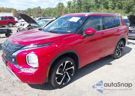 2023 Mitsubishi Outlander Sel 2.5 2Wd/Sel Black Edition 2Wd from USA, damaged, VIN JA4J3VA84PZ021608